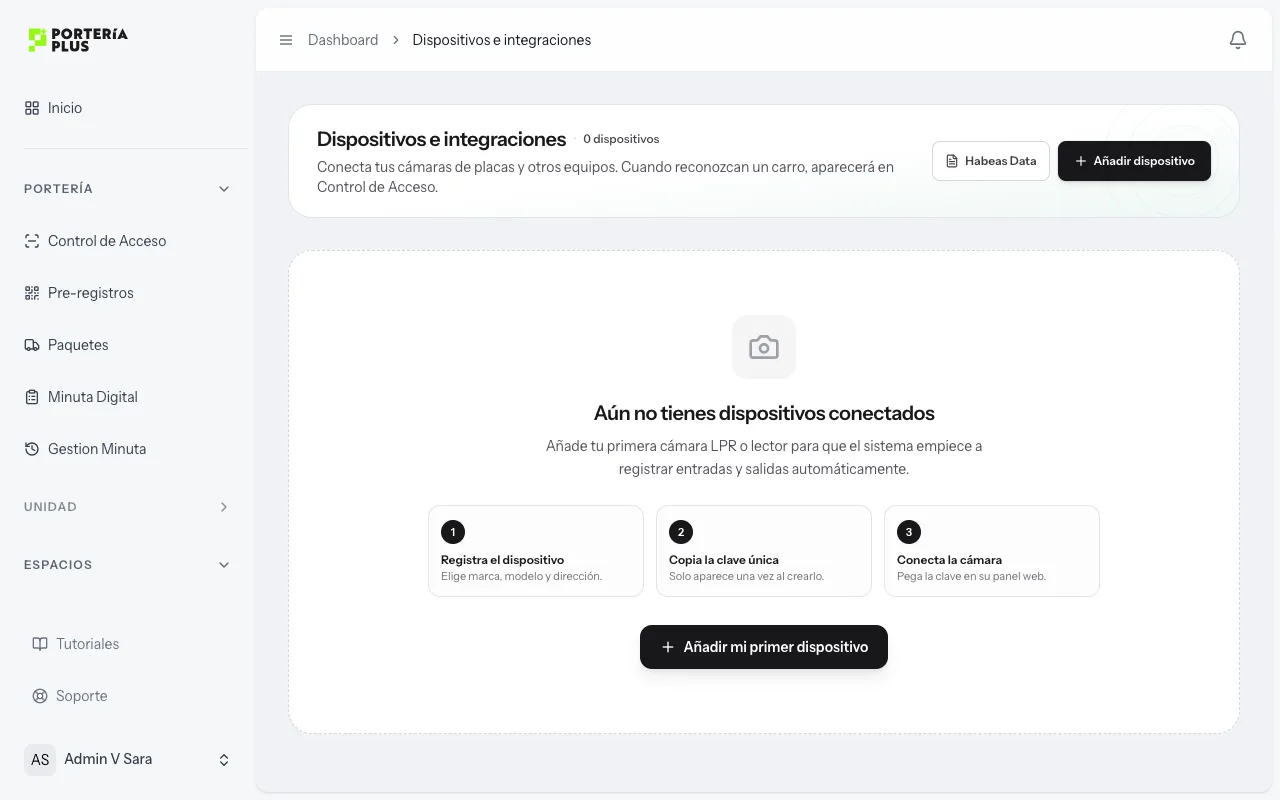 Módulo de dispositivos e integraciones de PorteríaPlus: cámaras LPR y lectores